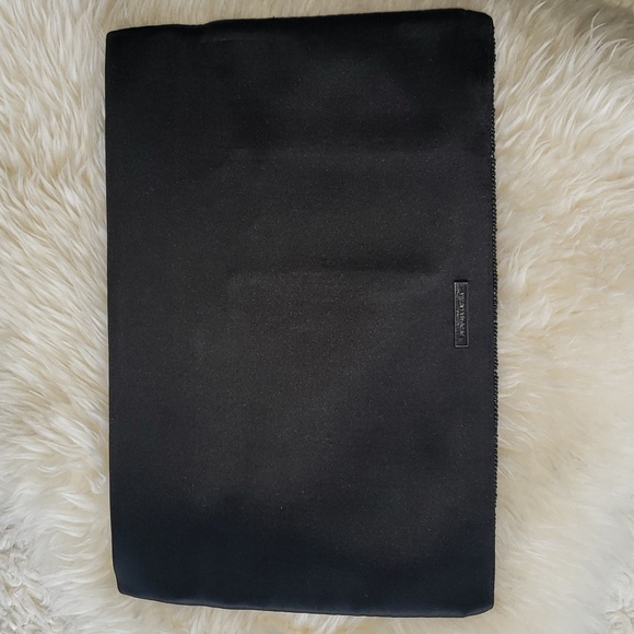 BCBG Maxazria Sequin Evening / Special Occassion Clutch New - Picture 2 of 4